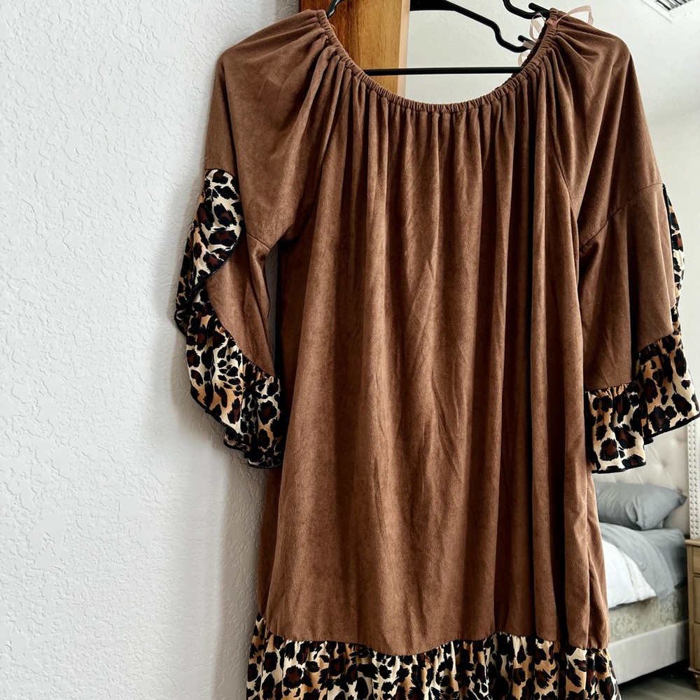 Off the Shoulder Brown Leopard Print Women's Top